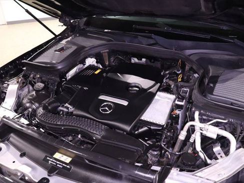 Used 2019 Mercedes-Benz GLC 300 image 35