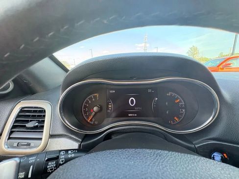 Used 2016 Jeep Grand Cherokee Laredo w/ Quick Order Package 23E RWD image 29
