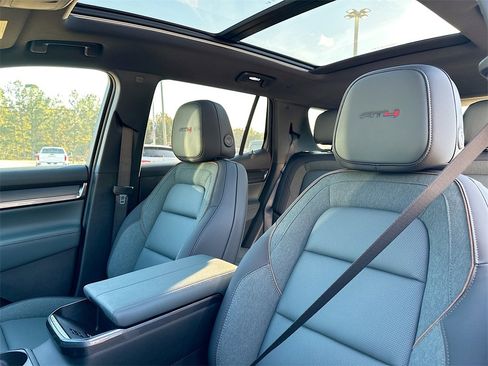 New 2026 GMC Terrain AT4 w/ Convenience Package III image 8