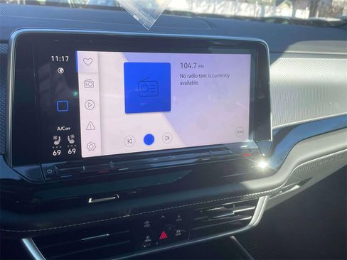 New 2024 Volkswagen Atlas Cross Sport SEL R-Line image 26