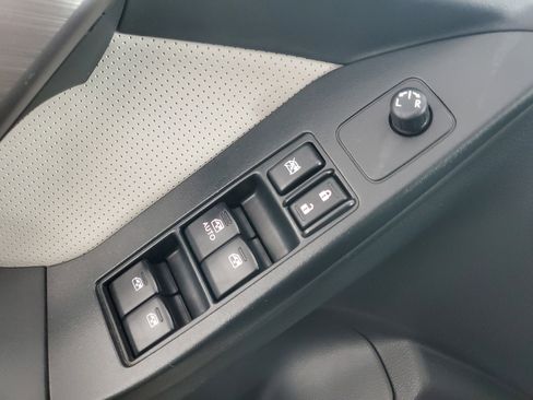 Used 2016 Subaru Forester 2.5i Limited image 28