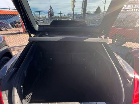 Used 2016 Porsche Panamera 4S image 40