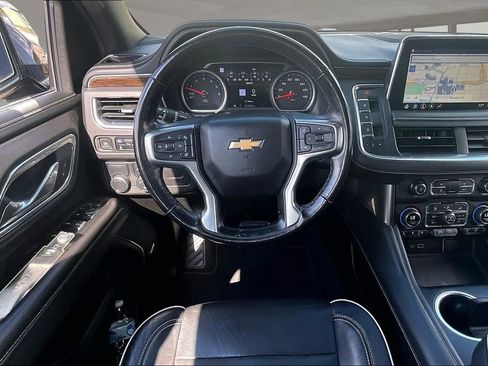 Used 2021 Chevrolet Tahoe Premier RWD image 8