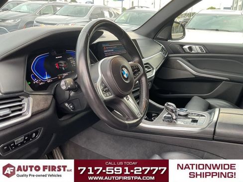 Used 2019 BMW X5 xDrive50i w/ M Sport Package AWD/4WD image 6