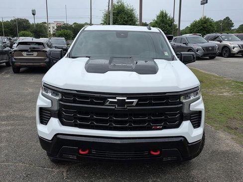 Used 2023 Chevrolet Silverado 1500 LT Trail Boss w/ Protection Package AWD/4WD image 3