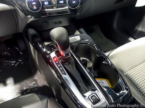 New 2026 Chevrolet Trax LT FWD image 17