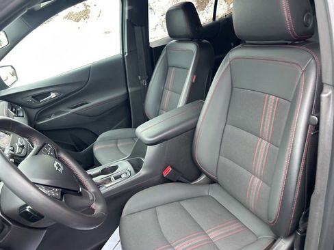 Used 2022 Chevrolet Equinox RS image 21
