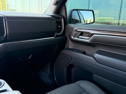 Used 2023 Chevrolet Silverado 1500 RST w/ Z71 Off-Road Package AWD/4WD image 30