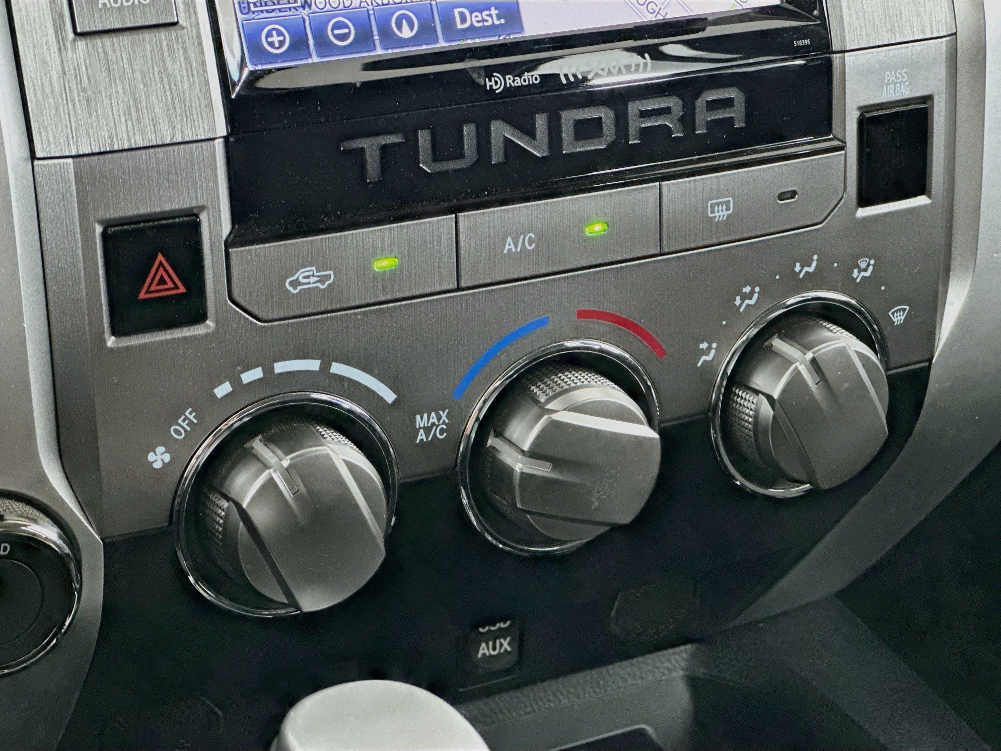 Used 2019 Toyota Tundra SR5 AWD/4WD image 24