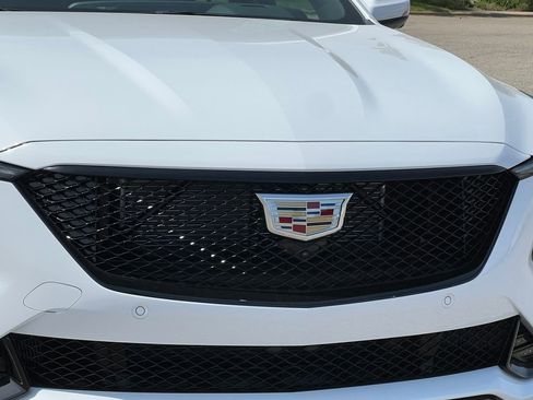 New 2026 Cadillac CT5 V AWD/4WD image 45