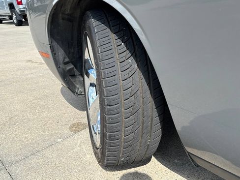 Used 2018 Dodge Challenger SXT w/ Blacktop Package RWD image 47
