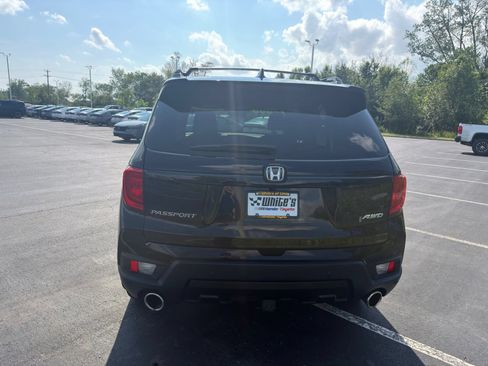 Used 2025 Honda Passport EX-L image 7