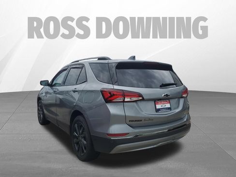 Used 2023 Chevrolet Equinox RS w/ RS Leather Package FWD image 6