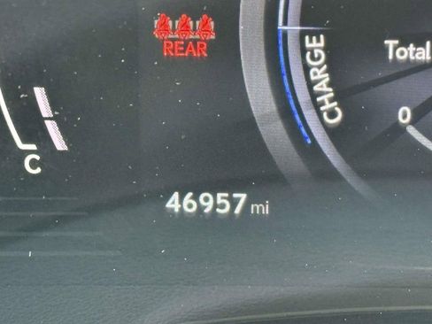 Used 2024 Lexus NX 300h Luxury w/ Mark Levinson and 20 image 31