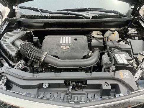 Used 2025 Cadillac XT5 Premium Luxury w/ LPO, Floor Liner Package AWD/4WD image 32