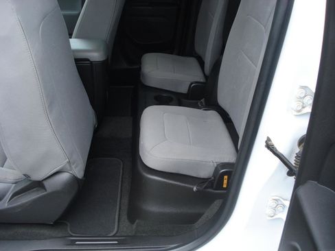 Used 2018 Chevrolet Colorado W/T w/ WT Convenience Package RWD image 37