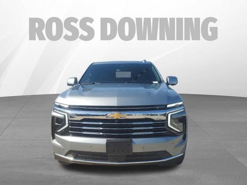 Used 2025 Chevrolet Tahoe LT AWD/4WD image 2