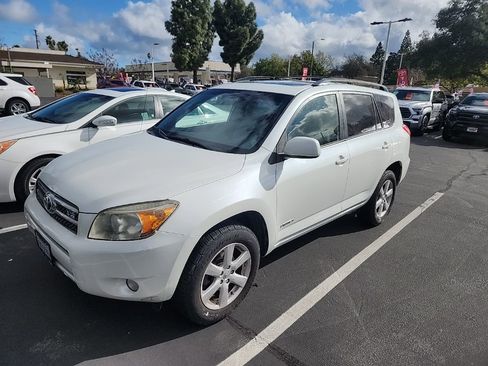 Used 2008 Toyota RAV4 Limited image 1