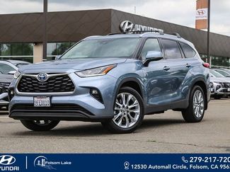 Used 2023 Toyota Highlander Limited AWD/4WD video 1