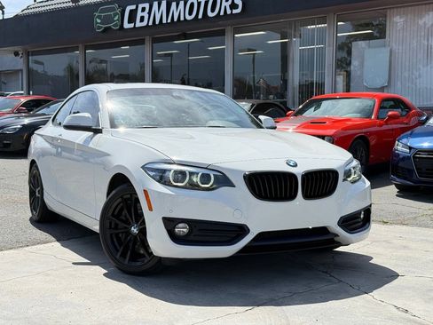 Used 2021 BMW 230i Coupe w/ Convenience Package RWD image 2