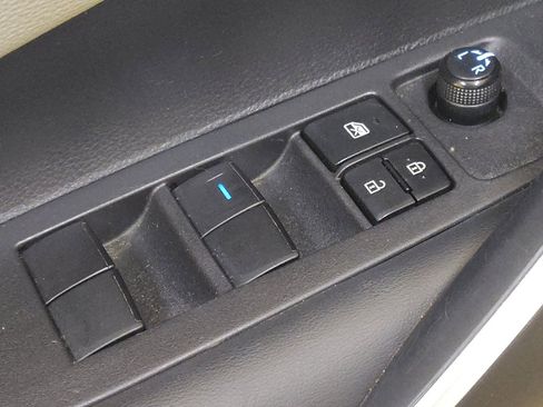 Used 2022 Toyota Corolla SE image 27