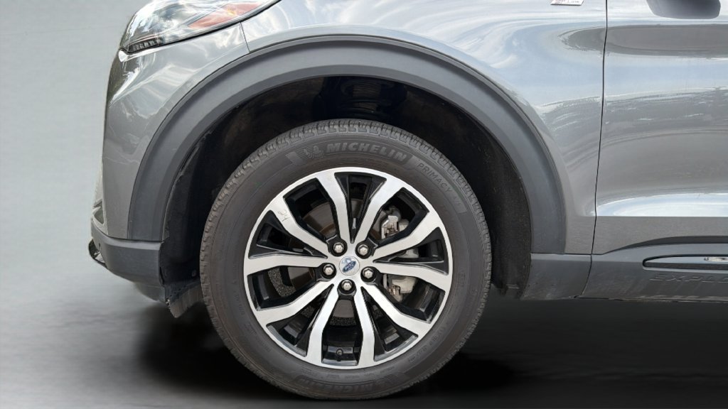 Used 2025 Ford Explorer ST-Line AWD/4WD image 41