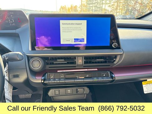 New 2026 Toyota Prius Plug-In Hybrid image 18