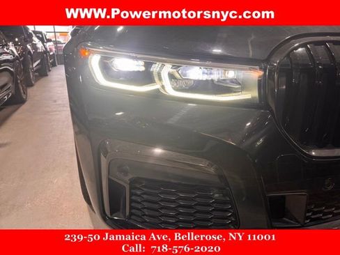 Used 2020 BMW 740i w/ M Sport Package image 7