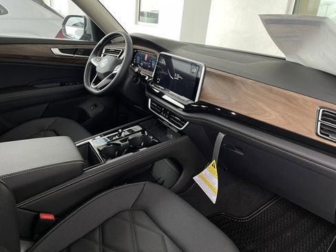 New 2026 Volkswagen Atlas SE image 21