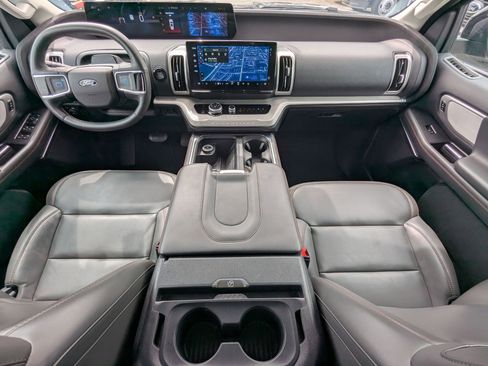Certified 2025 Ford Expedition Max Active AWD/4WD image 31