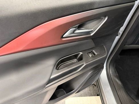 New 2026 Chevrolet Equinox EV RS image 20