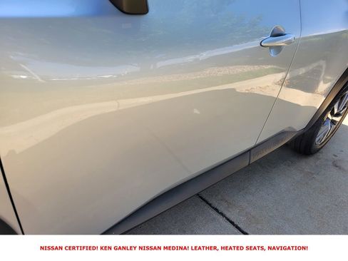 Certified 2025 Nissan Pathfinder SL image 11