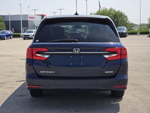 Used 2024 Honda Odyssey Touring image 17