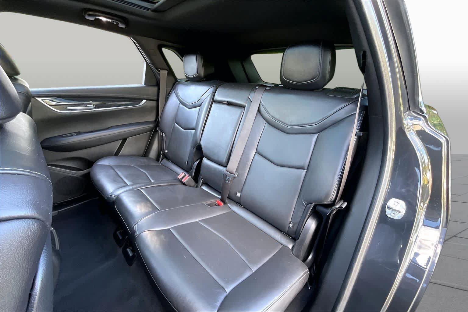 Used 2020 Cadillac XT5 Premium Luxury AWD/4WD image 20
