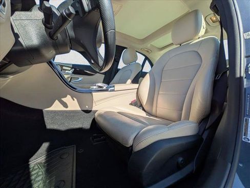 Used 2015 Mercedes-Benz C 300 Sedan image 16