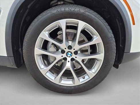 Used 2021 BMW X5 sDrive40i w/ Convenience Package RWD image 24