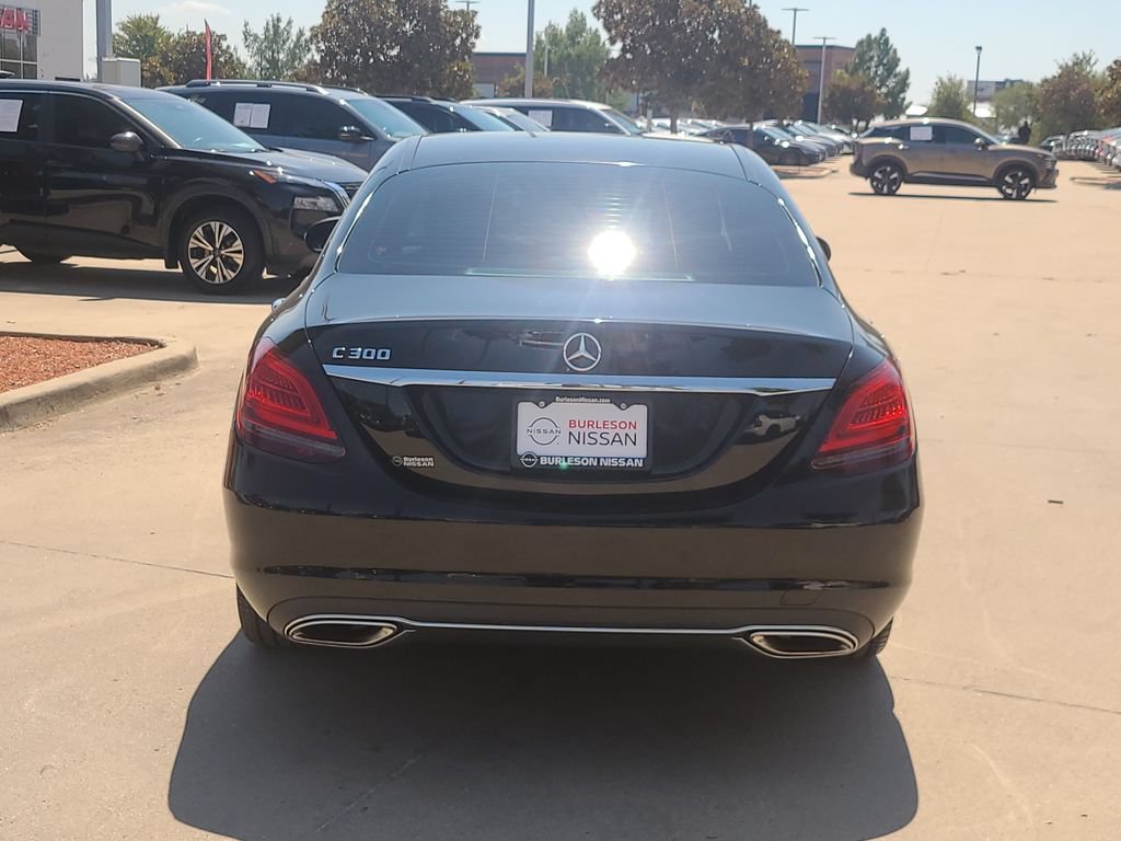 Used 2020 Mercedes-Benz C 300 Sedan image 3