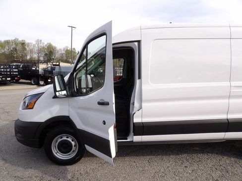 Used 2024 Ford Transit 250 148 Medium Roof w/ Load Area Protection Package image 13