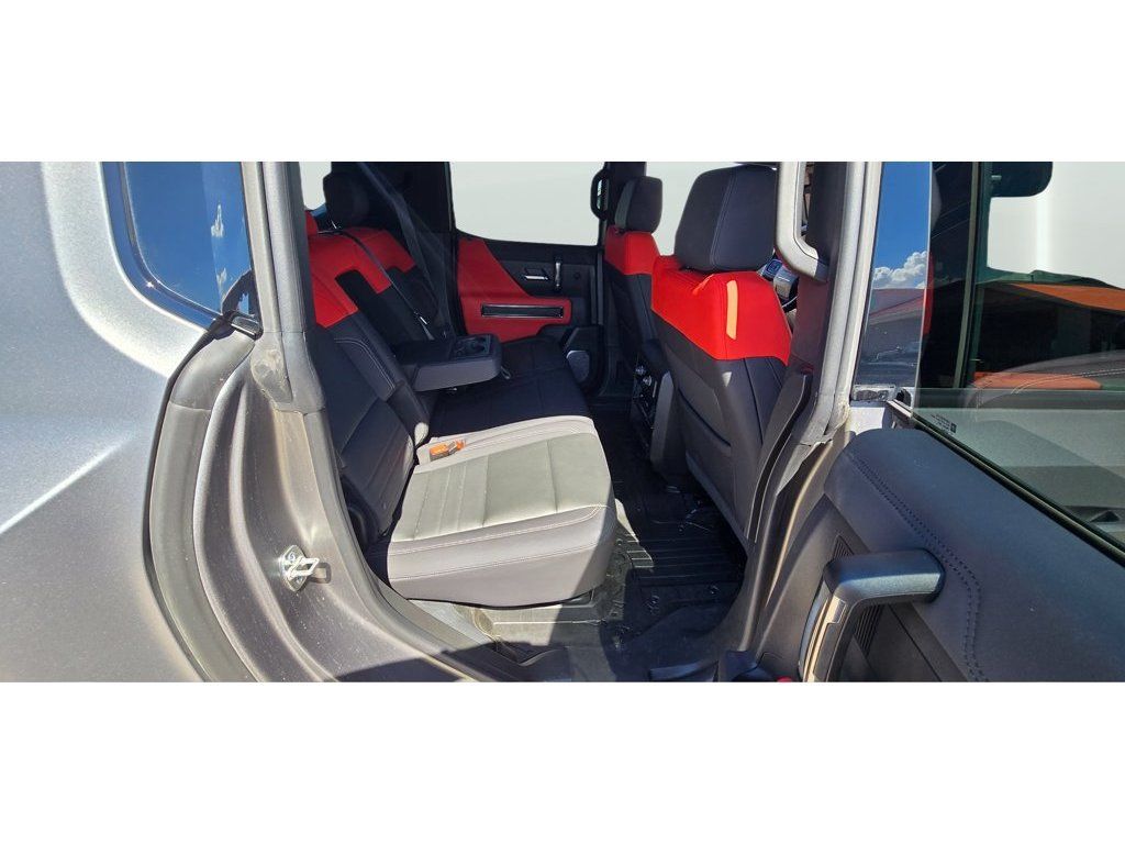 Used 2026 GMC Hummer EV 3X w/ Carbon Fiber Edition Package AWD/4WD image 9