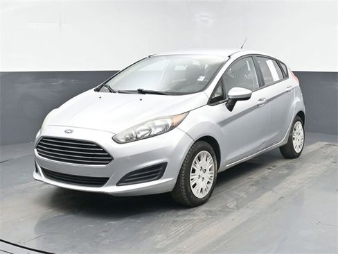 Used 2016 Ford Fiesta S image 10