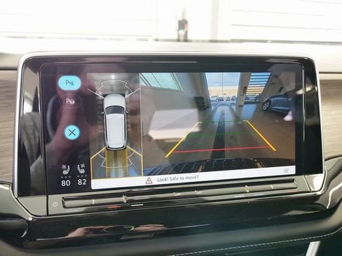 New 2026 Volkswagen Atlas SEL Premium R-Line image 23