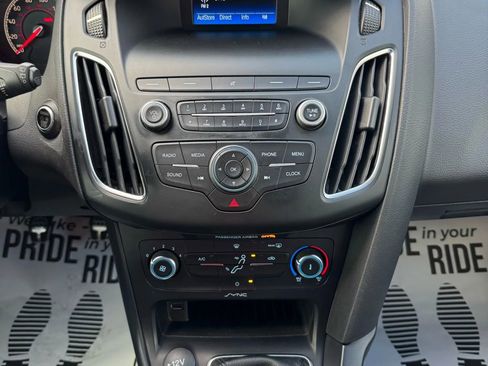 Used 2018 Ford Focus ST image 47