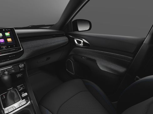 New 2026 Jeep Compass Latitude image 7