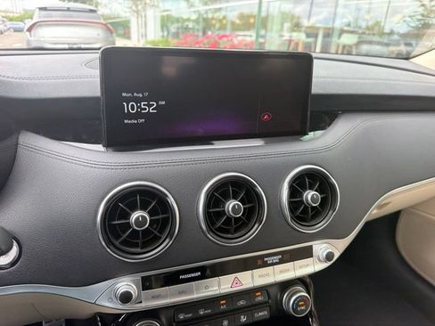 Used 2022 Kia Stinger GT-Line w/ Sun & Sound Package AWD/4WD image 26
