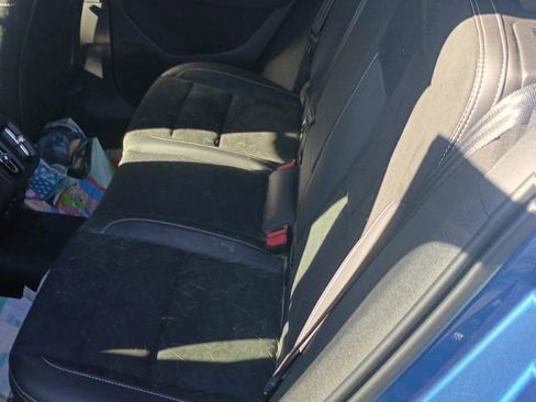 Used 2021 Volvo XC40 T5 R-Design w/ Advanced Package image 58