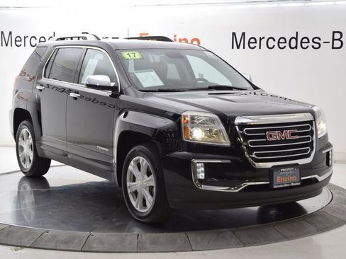 Used 2017 GMC Terrain SLT FWD image 8