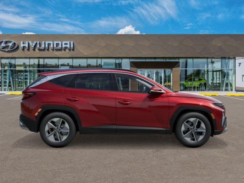 New 2026 Hyundai Tucson SEL FWD image 7