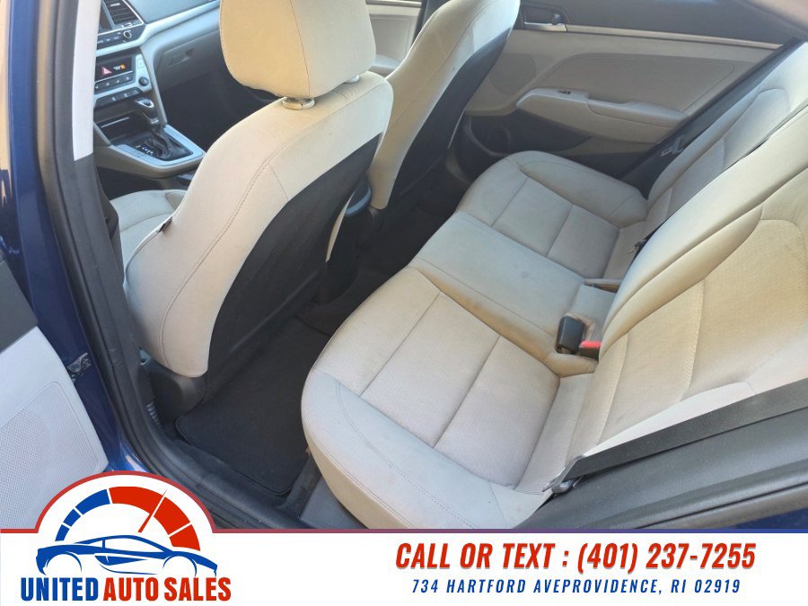 Used 2018 Hyundai Elantra SE w/ SE Connectivity Package 04 FWD image 10