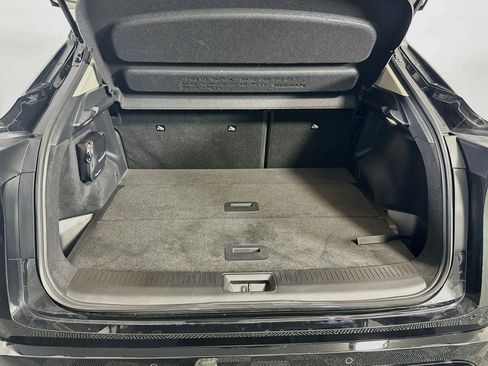 Used 2023 Nissan Ariya FWD image 30