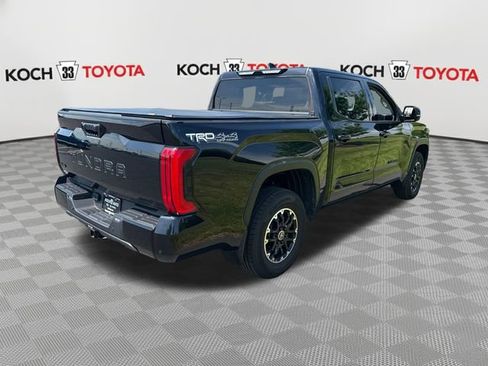 Used 2022 Toyota Tundra SR5 w/ TRD Off-Road Premium Package AWD/4WD image 8
